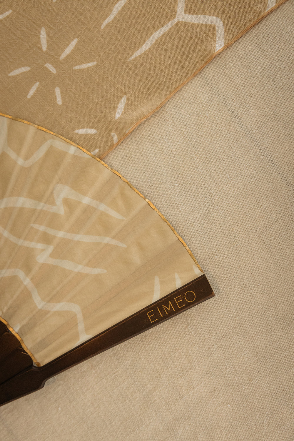 THE POE FAN - TIFAFAI BEIGE