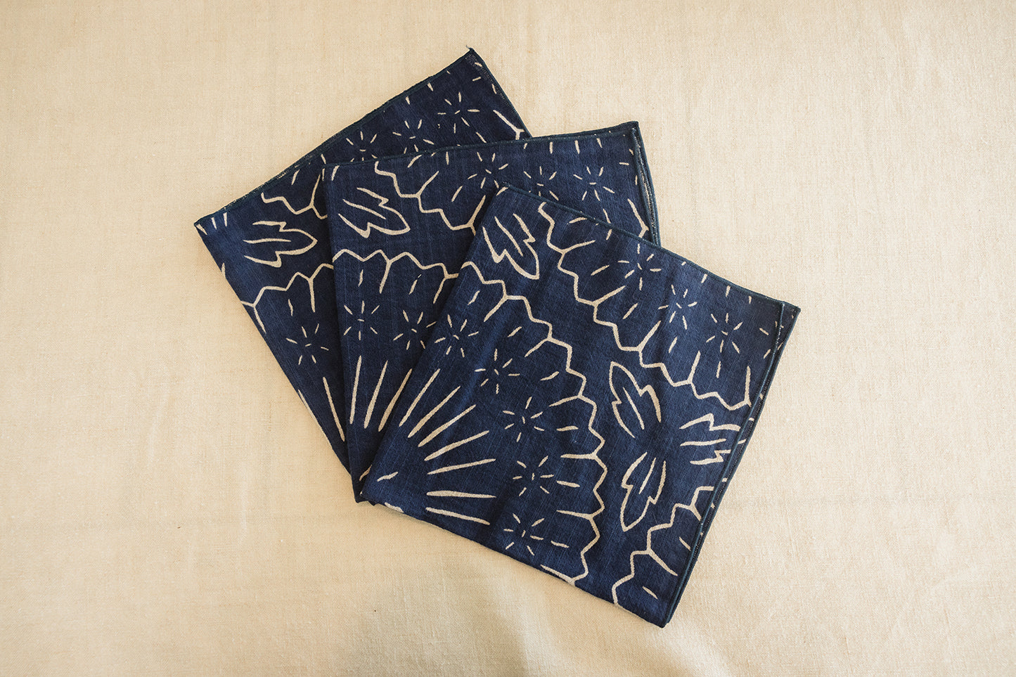 TABLE LINEN SET - TIFAFAI NAVY